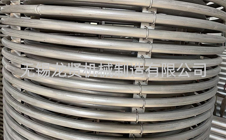 焊接不銹鋼盤管時(shí)，如何避免出現(xiàn)氣孔和裂紋？