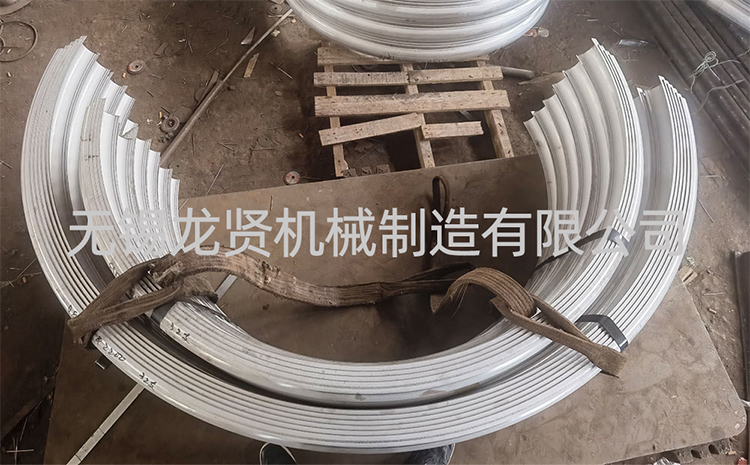 半管質(zhì)量對反應(yīng)釜的影響